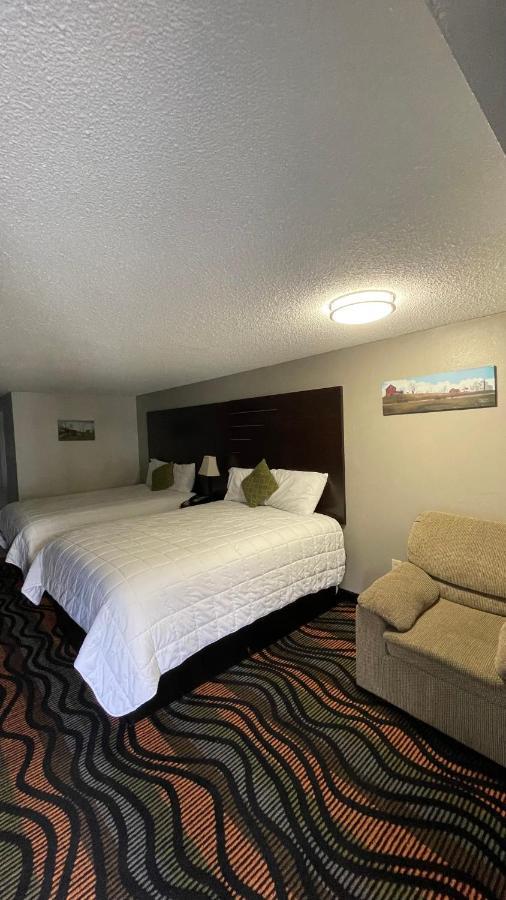 Country Town N' Suites Gatlinburg Eksteriør billede