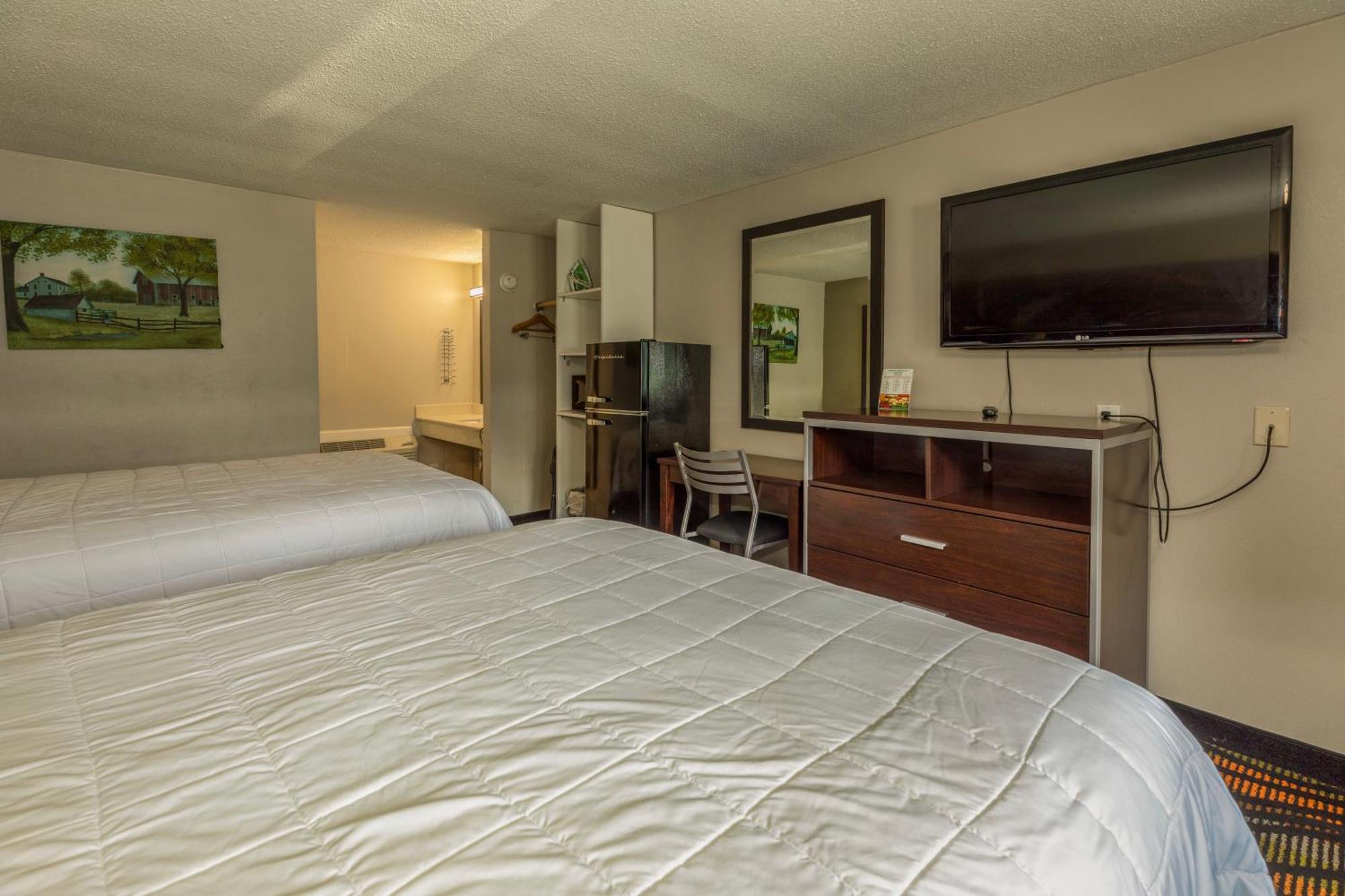 Country Town N' Suites Gatlinburg Eksteriør billede